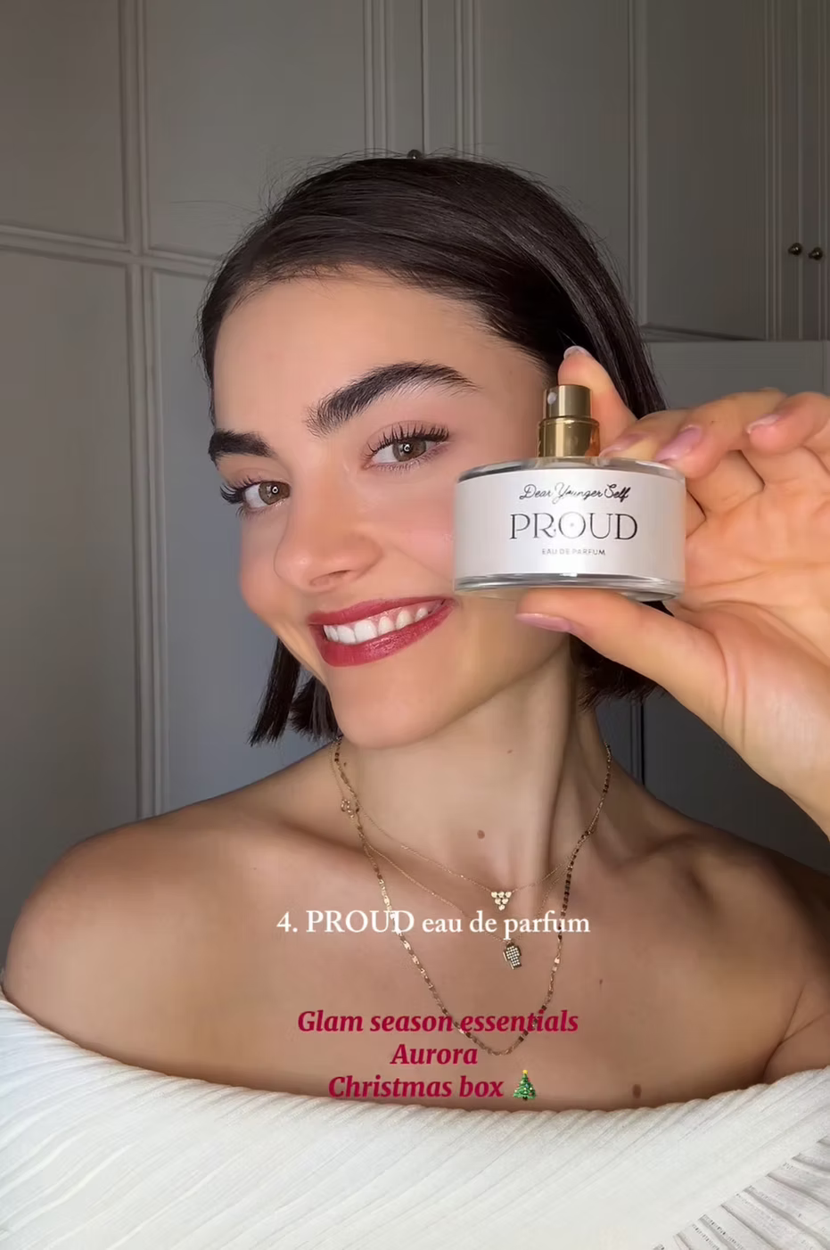 GLAM SEASON ESSENTIALS BOX, AURORA