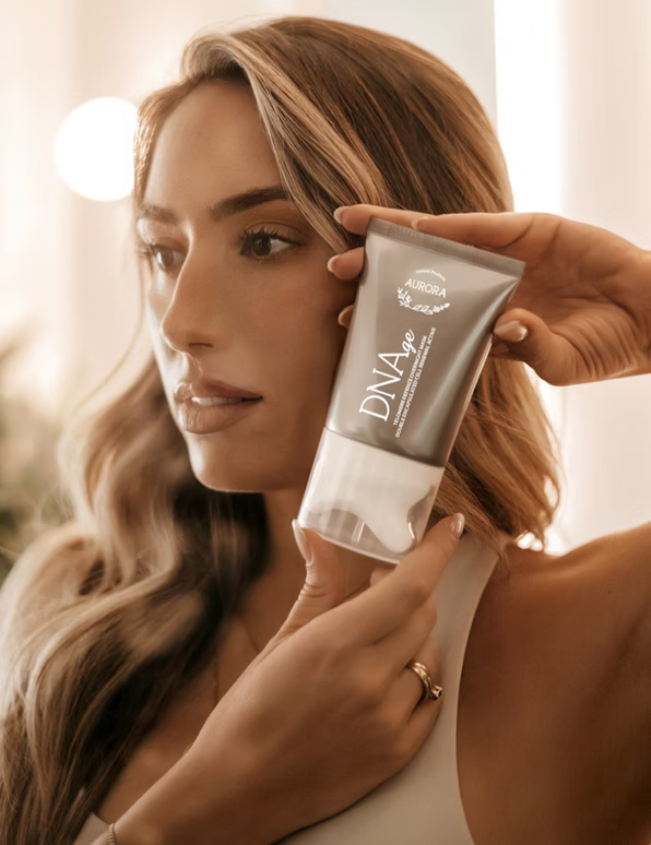 REBIRTH YOUR SKIN - AWARD WINNING BOX, AURORA